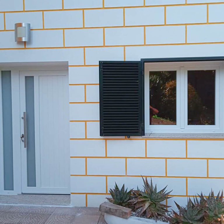 19 de agosto 21 porta 2